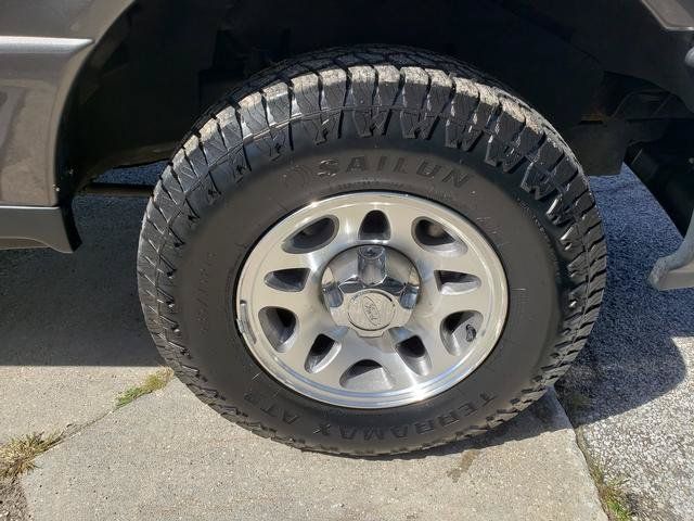 Used 2011 Ford Ranger XLT AWD/4WD image 27