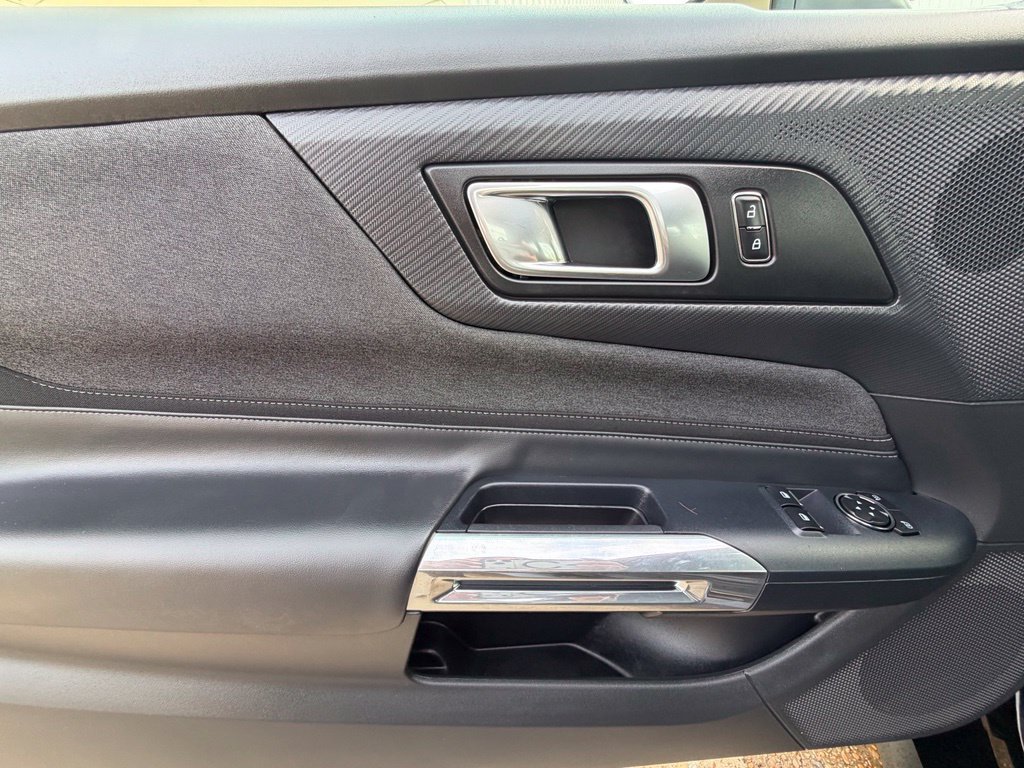 Used 2025 Ford Mustang GT RWD image 19