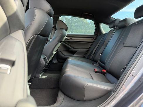 Used 2020 Honda Accord Sport image 8