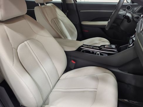 Certified 2023 Hyundai Sonata SEL FWD image 10