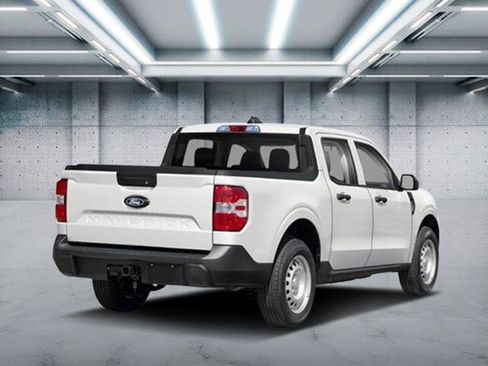 New 2025 Ford Maverick XL image 2