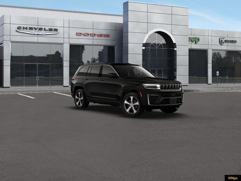 New 2026 Jeep Grand Cherokee Limited AWD/4WD image 11