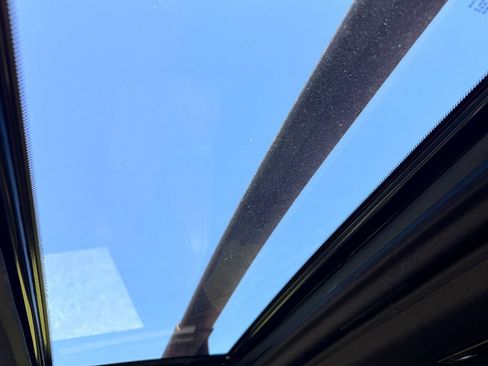 Certified 2025 MAZDA CX-5 Signature image 34