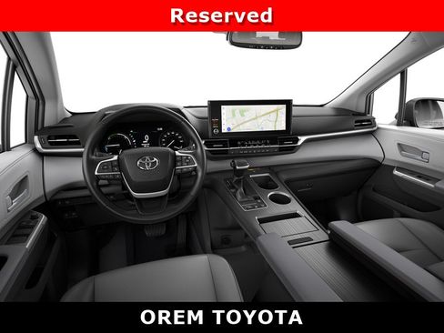 New 2026 Toyota Sienna XLE AWD/4WD image 19