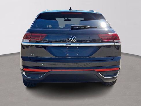 Used 2023 Volkswagen Atlas Cross Sport SE FWD image 5