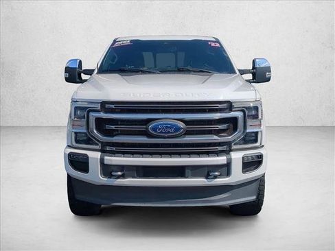 Used 2022 Ford F250 Platinum image 2