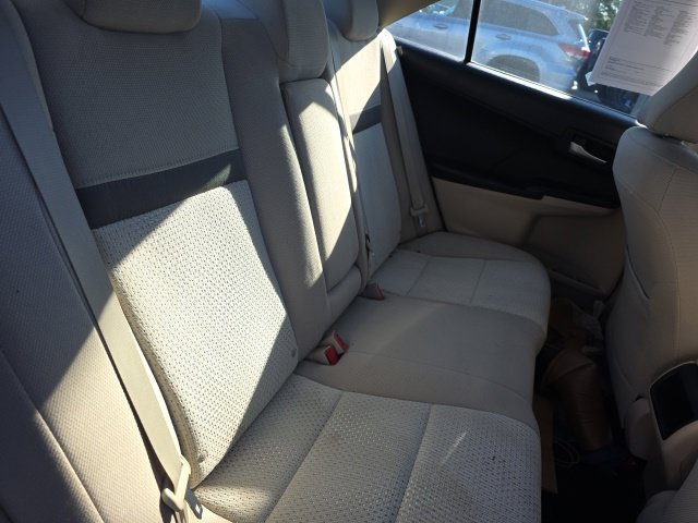 Used 2014 Toyota Camry FWD image 11