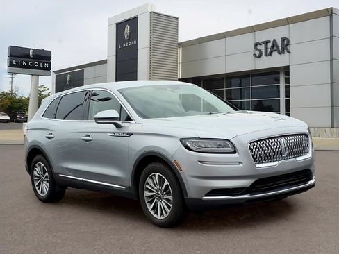 Used 2023 Lincoln Nautilus AWD image 1