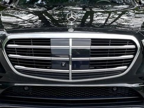 Used 2021 Mercedes-Benz S 580 4MATIC Sedan w/ AMG Line image 11