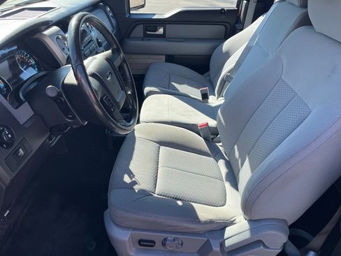 Used 2012 Ford F150 XLT w/ XLT Chrome Pkg image 5