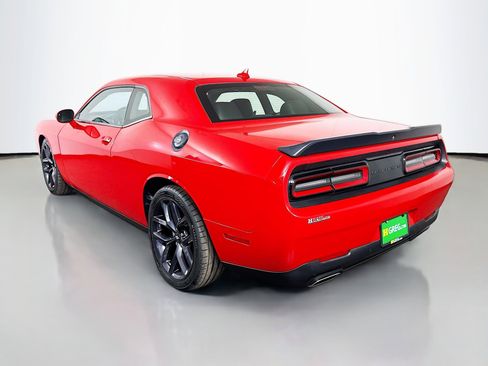 Used 2022 Dodge Challenger GT w/ Plus Package image 7