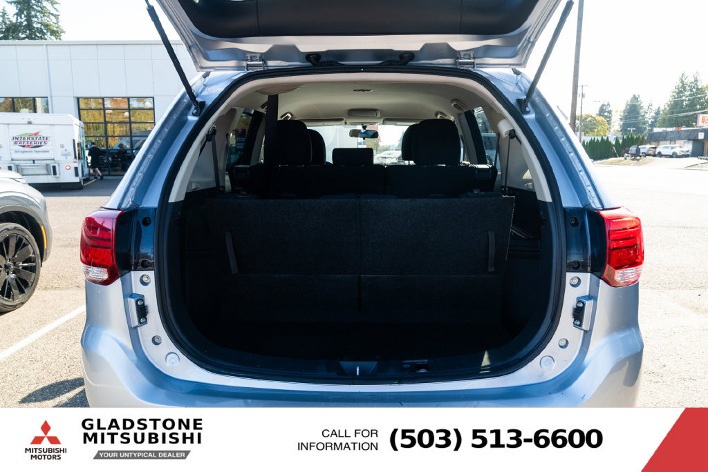 Used 2016 Mitsubishi Outlander SE FWD image 8