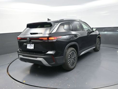 New 2026 Volkswagen Tiguan S AWD/4WD image 10