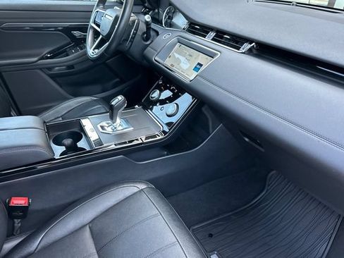 Certified 2022 Land Rover Range Rover Evoque R-Dynamic S AWD/4WD image 14