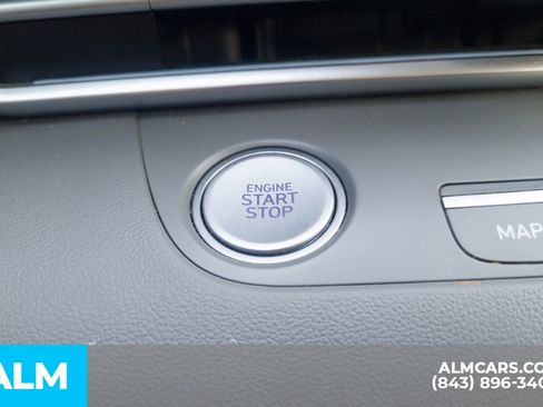 Used 2024 Hyundai Elantra SEL FWD image 14