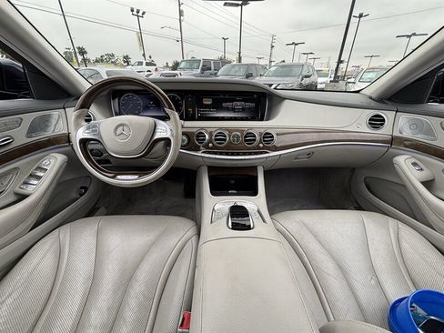Used 2015 Mercedes-Benz S 550 4MATIC Sedan image 22