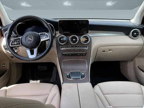 Used 2022 Mercedes-Benz GLC 300 4MATIC image 7