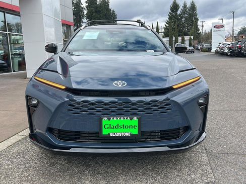 New 2026 Toyota Crown Signia Limited image 2