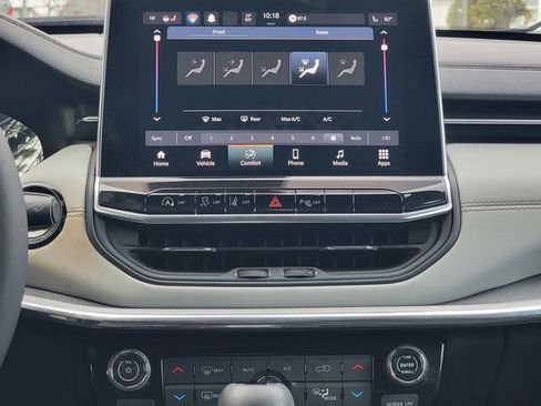 Certified 2023 Jeep Compass Limited image 27