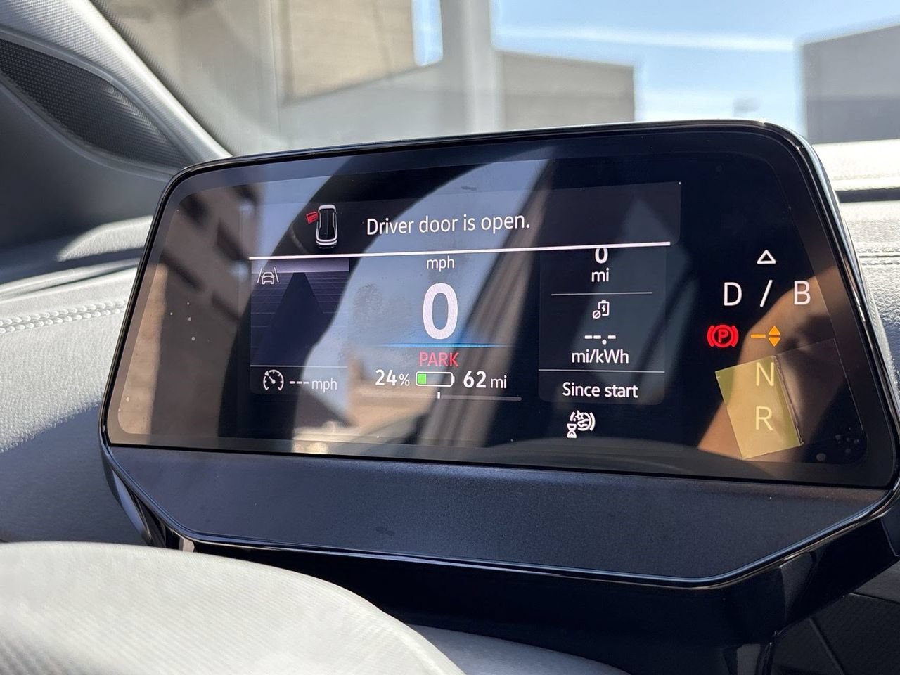 New 2026 Volkswagen ID.4 Pro RWD image 25