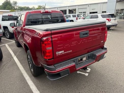Used 2021 Chevrolet Colorado Z71 AWD/4WD image 9