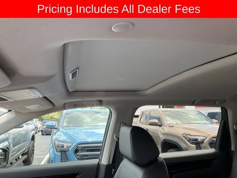 Used 2026 Honda CR-V EX-L image 5