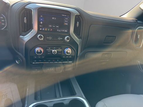 Used 2021 GMC Sierra 1500 SLT w/ SLT Premium Plus Package AWD/4WD image 31