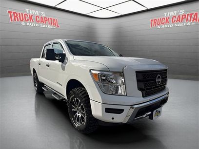 Used 2024 Nissan Titan SV w/ SV Convenience Package