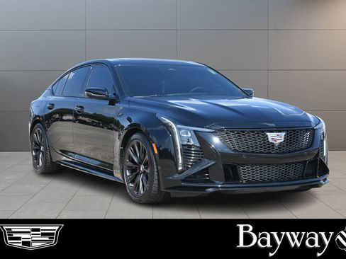 Certified 2025 Cadillac CT5 V Blackwing w/ Super Cruise 1 Package RWD image 3