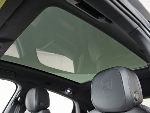 Certified 2025 Porsche Cayenne S image 20