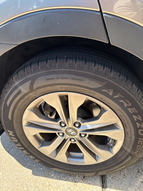 Used 2016 Hyundai Santa Fe Sport w/ Option Group 02 FWD image 14