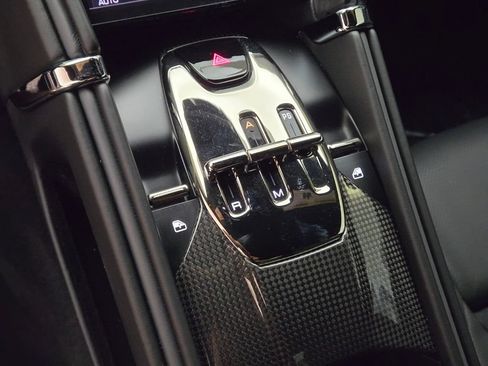 Used 2022 Ferrari Roma RWD image 42