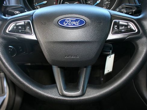 Used 2017 Ford Focus S FWD image 17