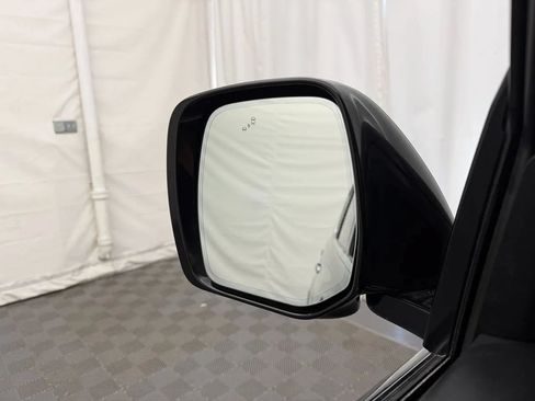 Used 2024 INFINITI QX80 Luxe AWD/4WD image 16