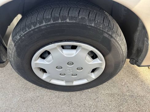 Used 1994 Toyota Camry LE FWD image 23
