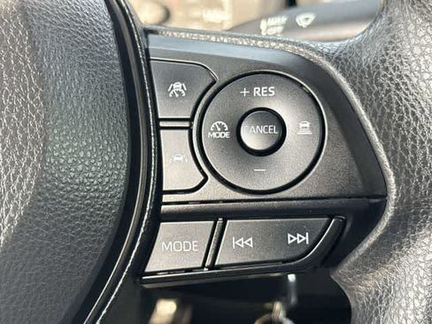 Used 2024 Toyota Corolla LE FWD image 22