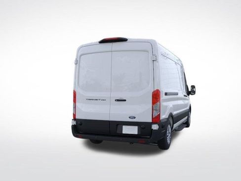 New 2026 Ford Transit 250 148 Medium Roof w/ Load Area Protection Package RWD image 10