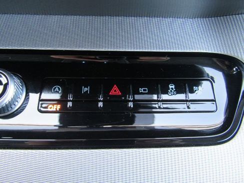 Used 2025 Ford Expedition Active image 56