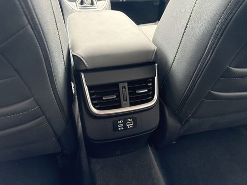 Certified 2025 Subaru Outback Onyx Edition image 25