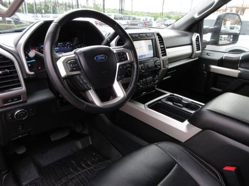 Certified 2020 Ford F250 Lariat w/ Tremor Off-Road Package image 13