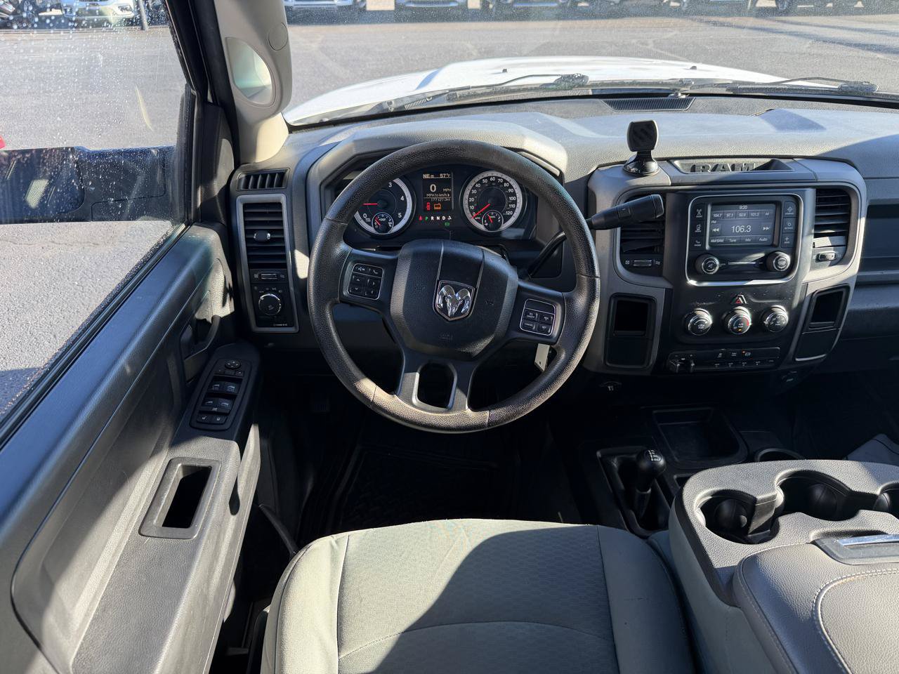 Used 2016 RAM 4500 Tradesman w/ Chrome Appearance Group AWD/4WD image 14