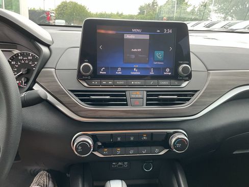 New 2026 Nissan Altima 2.5 SV FWD image 22