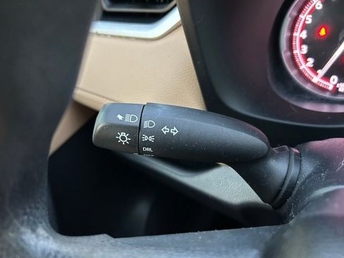 Used 2024 Toyota RAV4 LE image 21