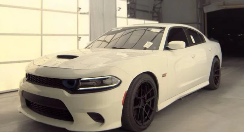 Used 2018 Dodge Charger R/T Scat Pack w/ Driver Confidence Group RWD image 1