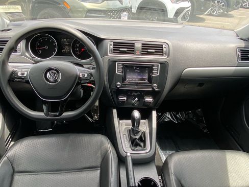 Used 2018 Volkswagen Jetta Wolfsburg Edition FWD image 9