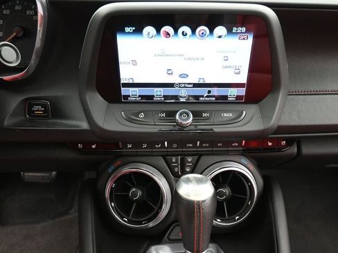 Used 2016 Chevrolet Camaro SS RWD image 13