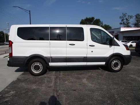 Used 2018 Ford Transit 150 XL RWD image 25