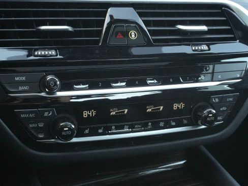 Certified 2023 BMW 540i xDrive w/ Executive Package image 25