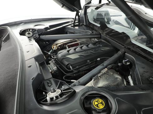 Used 2020 Chevrolet Corvette Stingray Premium Cpe w/ 3LT Preferred Equipment Group RWD image 5
