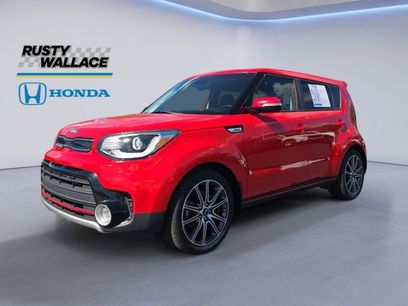 Used 2018 Kia Soul ! w/ Tech Package